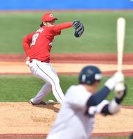 　ヤクルト戦に先発し力投する床田（撮影・西岡正）