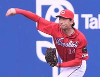 先発の広島・大瀬良＝横浜（撮影・金田祐二）