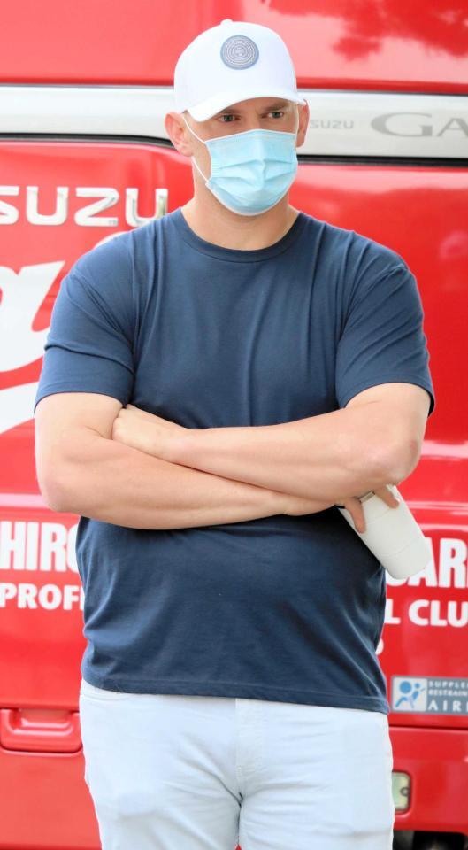 　上半身のコンディションイング不良で出場選手登録を抹消されたクロンは、リハビリを開始した