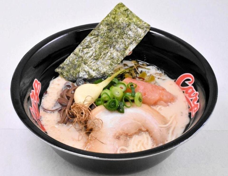 島内の「最強豚骨ラーメン」