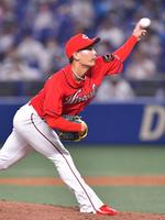 　７回、１イニングを無失点に抑えた森浦（撮影・立川洋一郎）