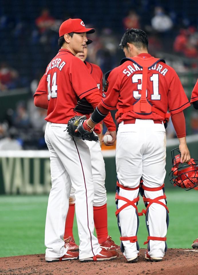 　３回６失点と巨人打線にＫＯされた大瀬良（撮影・佐藤厚）