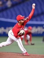中日打線を相手に力投する先発の玉村（撮影・立川洋一郎）