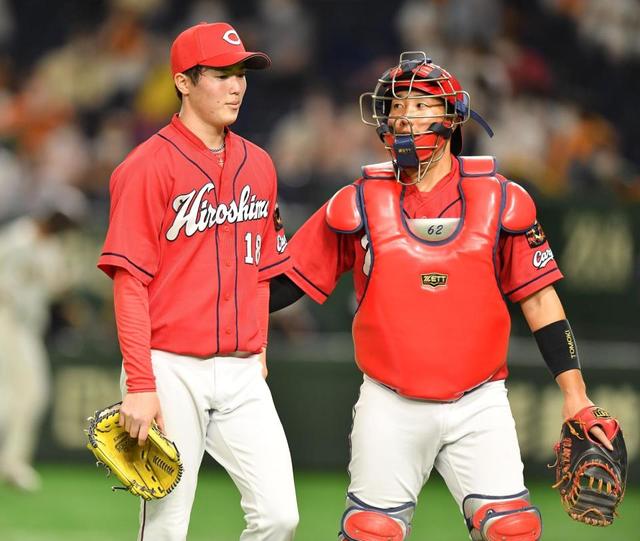 広島東洋カープ 森下投手 プロモデル&バッグ3点 morishita_carp_bk-1200x800.jpg