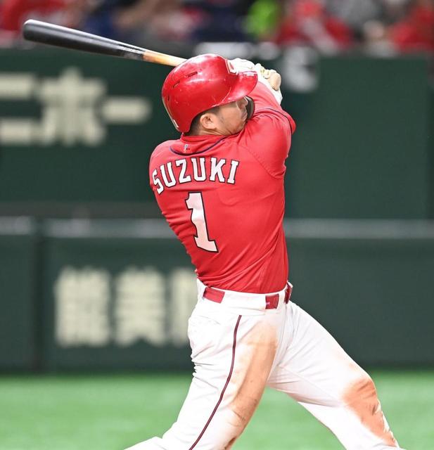広島・鈴木誠也が6年連続20号 球団史上5人目/広島カープ