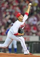 　ＤｅＮＡ打線を相手に力投する床田（撮影・立川洋一郎）