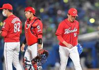 　小林は４回途中６失点で降板する　