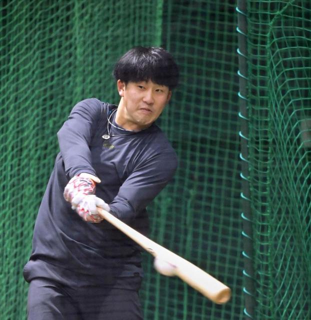 広島・小園　「ツバメキラー」襲名だ！　一緒に自主トレ山田＆川端に恩返し