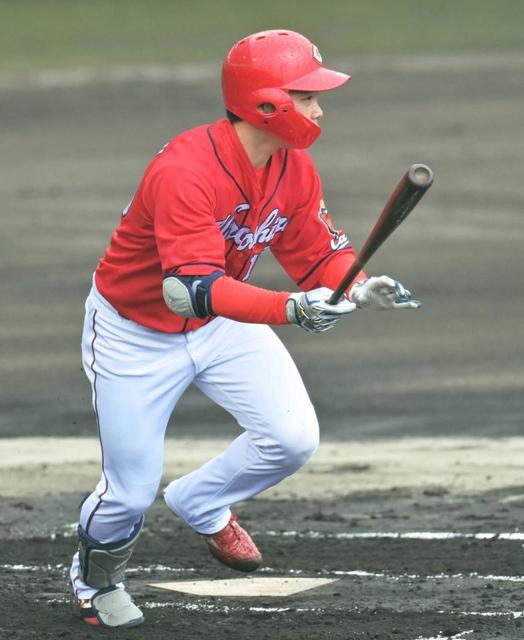 広島・二俣＆持丸が栗林撃ち　育成２人鋭い打球で猛アピール