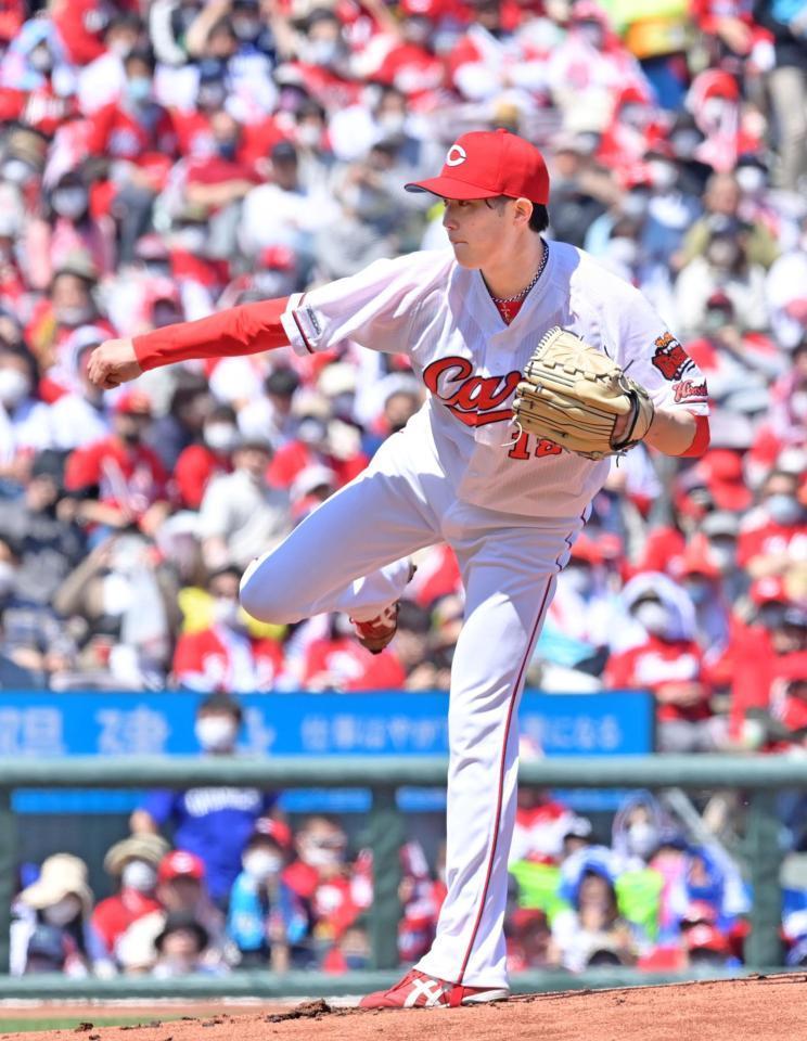 　中日打線を相手に力投する先発の森下（撮影・立川洋一郎）