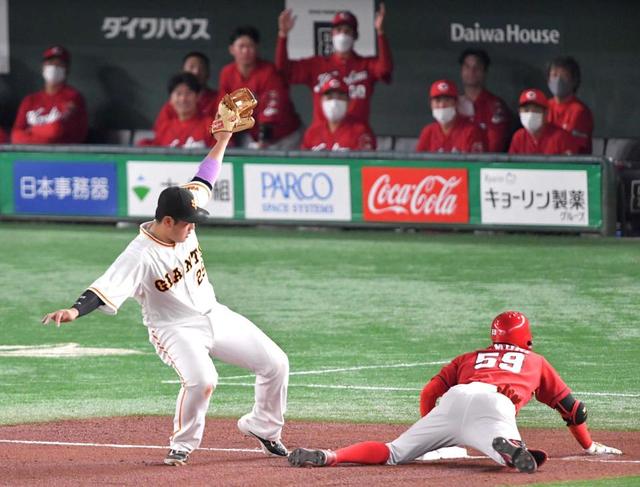 広島 痛恨の拙走 マクブルが大盛が 打線ちぐはぐ７安打で１得点 広島カープ 野球 デイリースポーツ Online