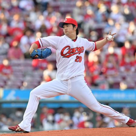 　日本ハム打線を相手に力投する先発の床田（撮影・立川洋一郎）