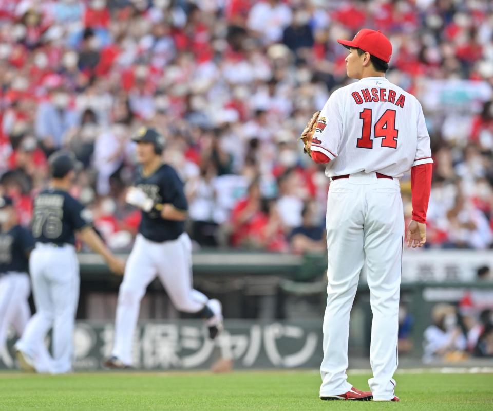 ２回、伏見に逆転２ランを浴びた大瀬良（撮影・立川洋一郎）