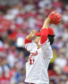 広島は反撃及ばず４位転落　秋山本拠地デビューもＮＰＢで初の４打席連続三振　九里は６敗目