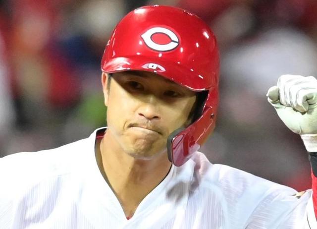 広島は上本、ケムナの登録抹消 薮田と一岡が1軍昇格