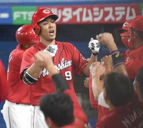 広島　逆転勝ちで単独２位浮上！秋山同点２ラン＆４安打　小園が９回に決勝弾
