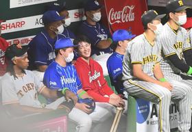 球宴初戦でサヨナラ被弾も大反響　広島・森下の笑顔が「かわいい」ファンの心ズキュン