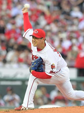 　ヤクルト打線を相手に力投する先発の野村（撮影・立川洋一郎）