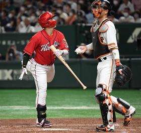 広島・佐々岡監督　直江にプロ初勝利を献上「ちょっとイメージが違った」