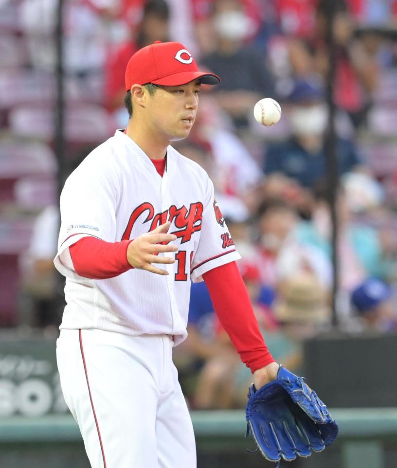 　１回、三ツ俣に適時打で３点目を許した野村（撮影・立川洋一郎）