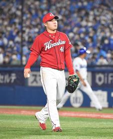 広島・河田監督代行　八回の松本続投は「一番状態が良いというところ」