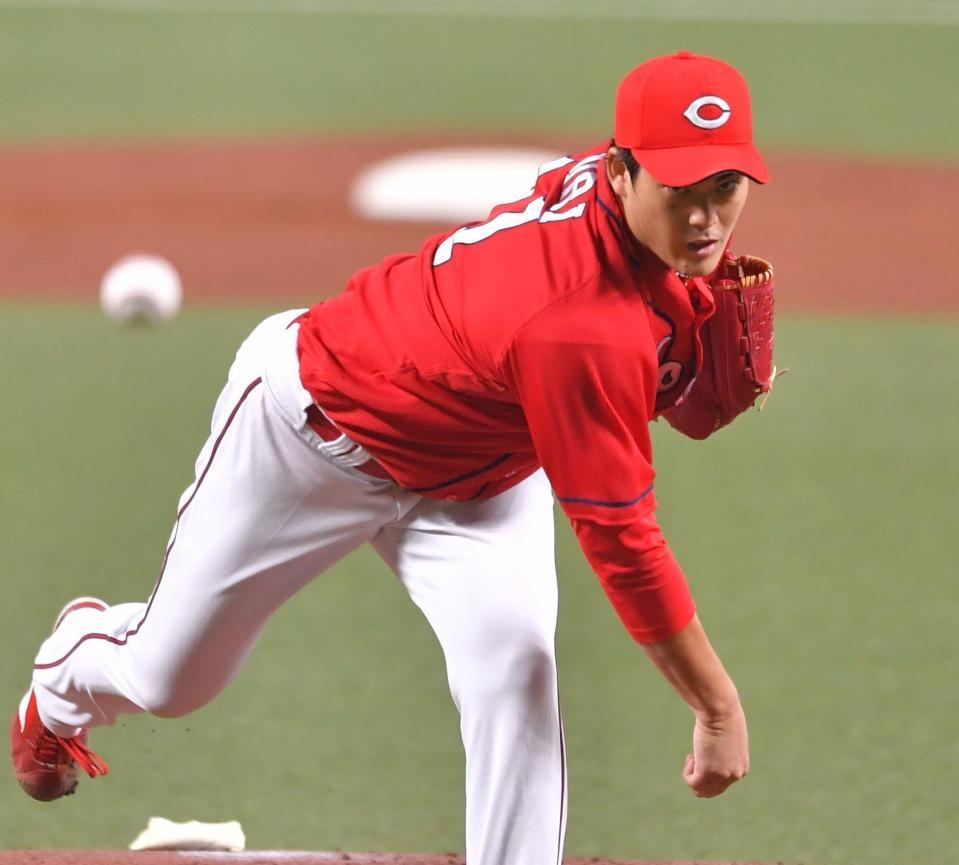 　力投する九里（撮影・吉澤敬太）