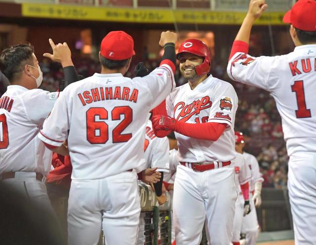 広島・マクブルームが２試合連続弾　初回に逆転３ラン「最高の結果になって良かった」