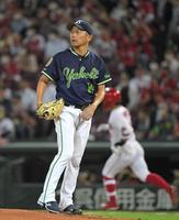 ２回、上本に先制となる２ランを浴びた石川（撮影・北村雅宏）