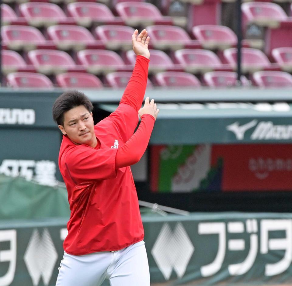 　来季へ意気込みを語った床田