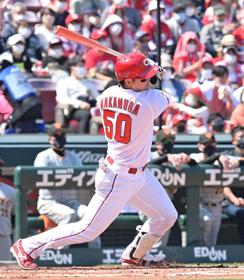 広島・中村健　打力アップへ鈴木誠也の金言　マツダスタジアムで初対面「強いスイングを常に」
