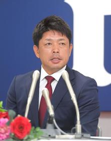 広島　石原慶幸コーチ　監督からの打診に「選択権はなかった」３年ぶり復帰に「恩返しを」
