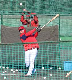 カープ正随〝良太塾〟入門で現状打破　「打つしかない」打力ＵＰで競争勝ち抜く