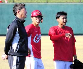 カープ二俣　マジで狙う来季開幕三塁　新井良コーチ助言で一変「手応えバッチリ」
