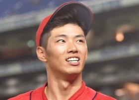 カープ中村奨　１００万減の８００万円でサイン「もう一回、体作りに取り組みたい」