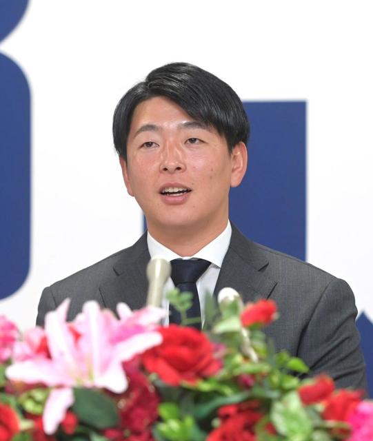 広島・大瀬良は現状維持で更改「情けないシーズンだった」10年目へ「1年間ローテを」