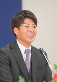 広島・野間は１９００万円アップの５０００万円でサイン「すごい評価してもらえた」