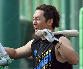 広島・西川　ソフトバンク・近藤との合同自主トレを公開「見るだけで勉強になる」