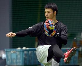 カープ薮田　ＤｅＮＡ康晃流で開幕ローテ　ウエート封印！自重トレで球速上げる