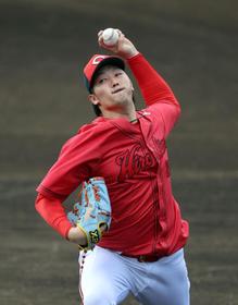広島・床田がシート打撃に登板　打者１２人に３４球で安打性は２本　右足首骨折から半年ぶりの打者相手も上々の内容