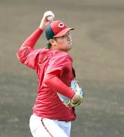 　シート打撃に登板する床田（撮影・山口登）