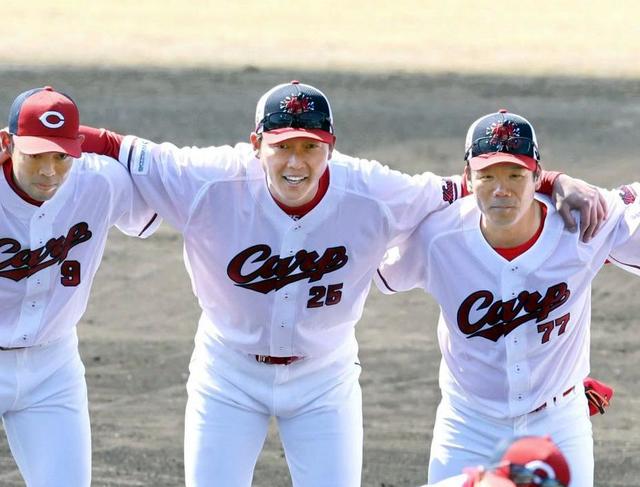 カープ新井監督「精神的な面を見たい」　沖縄での１軍サバイバルに向け貪欲さ要求