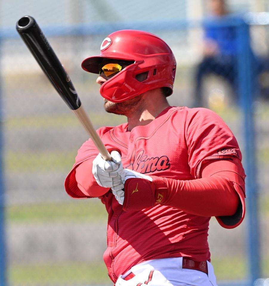 　１回、先制３ランを放つマクブルーム（撮影・田中太一）