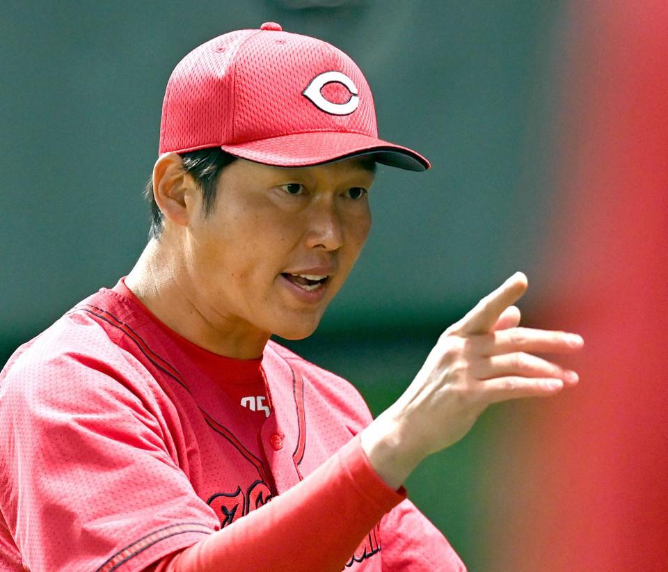 　新人野手のオープン戦“１軍デビュー”プランを明かした広島・新井監督