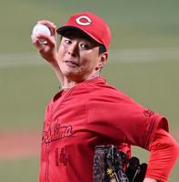 　先発し、力投する大瀬良（撮影・田中太一）