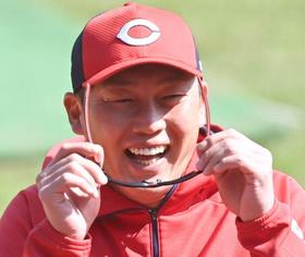 広島・新井監督　本拠地開幕戦先発に九里を指名　「マツダの開幕任せたぞ」相手は古巣・阪神
