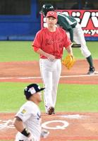 　６回、オスナに中越えソロを浴びた河野（撮影・佐々木彰尚）