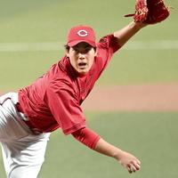 　先発し、力投する九里（撮影・田中太一）