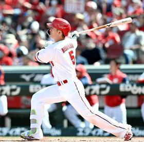 カープ西川龍馬　仕切り直し弾 秋山に刺激「３４、５歳のおっちゃんがよう打つから」