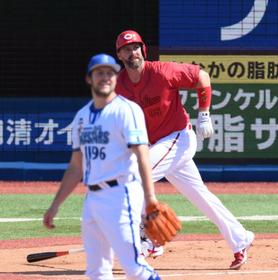広島　デビッドソンがバウアーから先制ソロ「打てる球を待っていた」