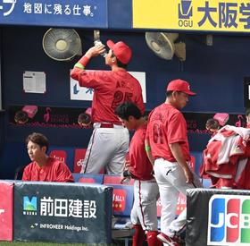 広島　マクブルームがスタメン落ち、山本由伸が苦手の右打者一人、得意の左打者８人並べるも不発